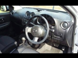 2013 Nissan March IV (K13), серебристый, 550000 рублей, вид 3