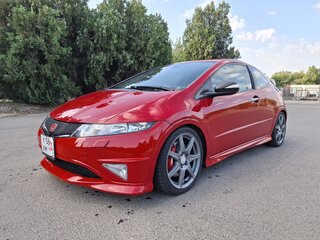 2007 Honda Civic Type R VIII, красный, 1300000 рублей, вид 1