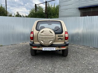 2005 Chevrolet Niva I, бежевый, 390000 рублей, вид 4