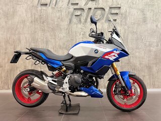 2025 BMW F 900 XR, синий, 1260000 рублей, вид 2