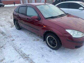 2004 Ford Focus I Рестайлинг, красный, 240000 рублей, вид 3