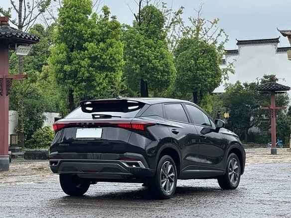 2022 Chery Omoda 5, чёрный, 1213000 рублей - вид 3