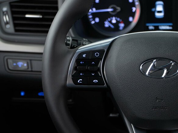 2017 Hyundai Sonata VII (LF) Рестайлинг, голубой - вид 13