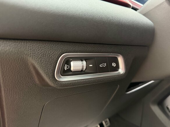 2023 Geely Coolray I Рестайлинг, красный, 2100000 рублей - вид 32