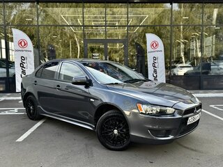 2010 Mitsubishi Lancer X, серый, 650000 рублей, вид 3