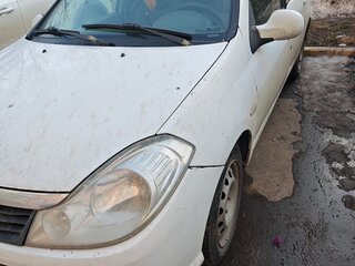 2010 Renault Symbol ll, белый, 350000 рублей, вид 1