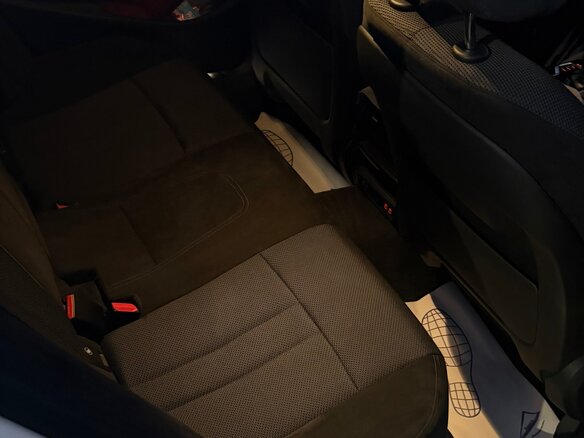 2021 BMW 5 серии 520d xDrive VII (G30/G31/G38) Рестайлинг, белый, 5550000 рублей - вид 6