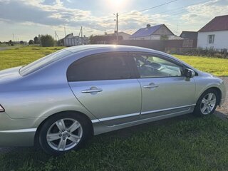 2009 Honda Civic VIII, серебристый, 850000 рублей, вид 3