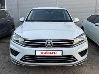 2015 Volkswagen Touareg II Рестайлинг, белый, 2850000 рублей, вид 2