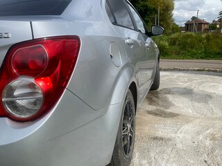 2012 Chevrolet Aveo II, серебристый, 550000 рублей, вид 2
