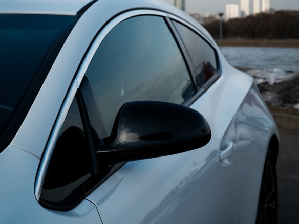 2012 Opel Astra GTC J Рестайлинг, белый, 880000 рублей - вид 4