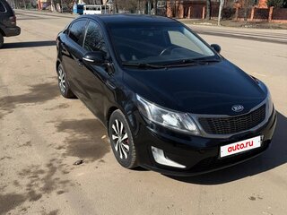 2012 Kia Rio 5-speed III, чёрный, 620000 рублей, вид 2