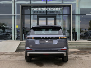 2026 Jaecoo J6, серый, 2330000 рублей, вид 5