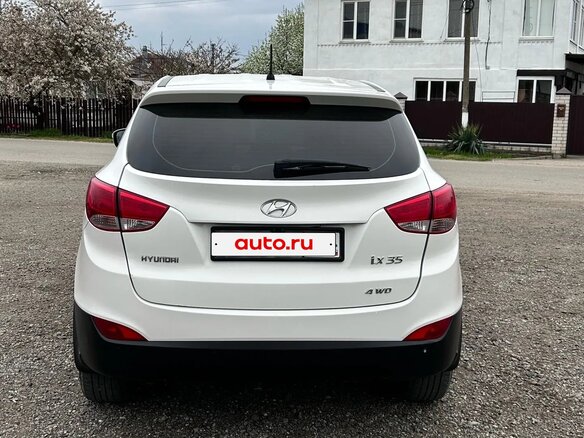 2012 Hyundai ix35 I, белый, 1400000 рублей - вид 3