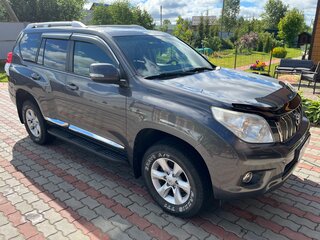 2012 Toyota Land Cruiser Prado 150 Series, серый, 2900000 рублей, вид 3