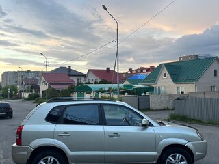 2008 Hyundai Tucson I, серебристый, 810000 рублей, вид 3