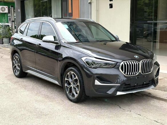 2022 BMW X1 Long 20Li sDrive II (F48) Рестайлинг, чёрный, 2320000 рублей - вид 2