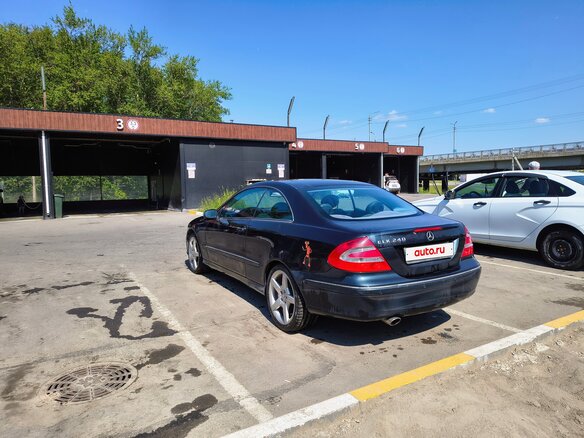 2004 Mercedes-Benz CLK-Класс 240 II (W209), синий, 750000 рублей - вид 8