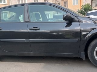2008 Renault Megane II Рестайлинг, чёрный, 530000 рублей, вид 1