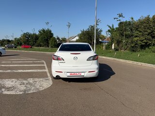 2011 Mazda 3 II (BL) Рестайлинг, белый, 790000 рублей, вид 5