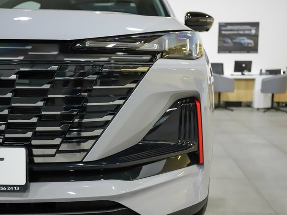 2025 Changan UNI-S I, серебристый - вид 8