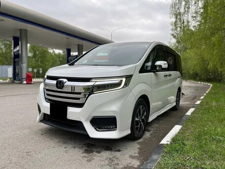 Honda Stepwgn V Рестайлинг