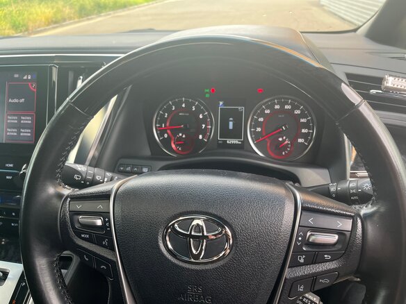2020 Toyota Alphard III Рестайлинг, белый - вид 10