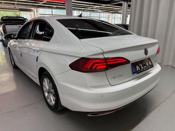2022 Volkswagen Bora IV (China Market) Рестайлинг, белый, 1050000 рублей - вид 5