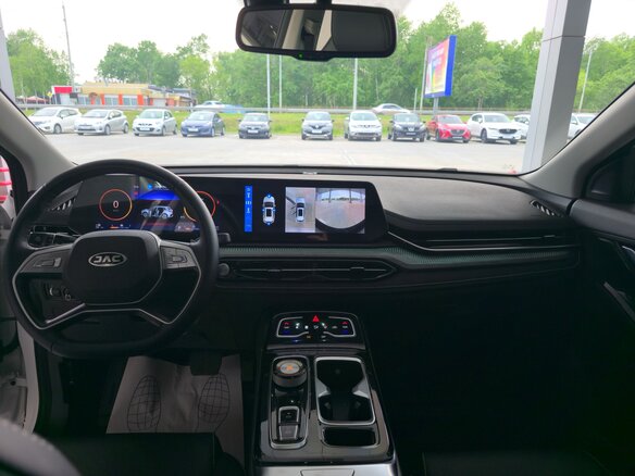 2022 JAC JS6, белый, 2000000 рублей - вид 5