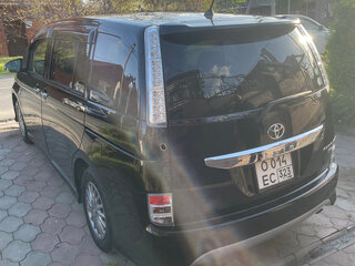2014 Toyota ISis I Рестайлинг, чёрный, 1495000 рублей, вид 4