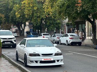 1997 Toyota Chaser VI (X100), белый, 850000 рублей, вид 3