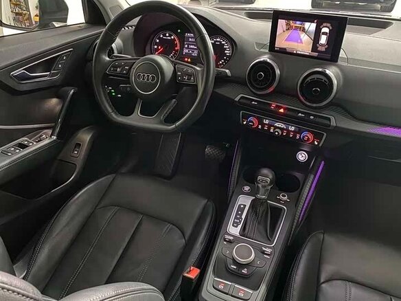 2022 Audi Q2 35 TFSI I Рестайлинг, серый - вид 9