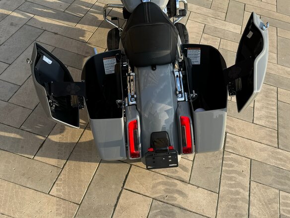 2024 Harley-Davidson Road Glide, серый, 3150000 рублей - вид 13