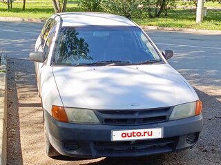 2001 Nissan AD II, белый, 160000 рублей, вид 3