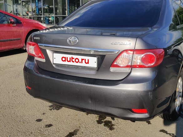 2011 Toyota Corolla X (E140, E150) Рестайлинг, серый, 850000 рублей - вид 2