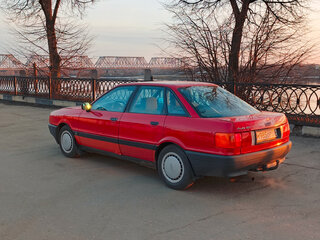 1988 Audi 80 IV (B3), красный, 210000 рублей, вид 5