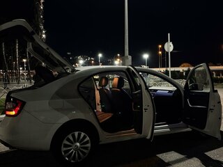 2018 Skoda Rapid I Рестайлинг, белый, 630000 рублей, вид 2