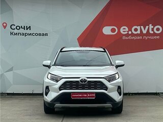 2020 Toyota RAV4 V (XA50), белый, 3100000 рублей, вид 2