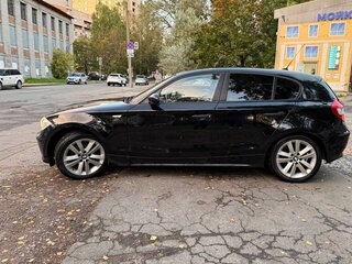 2006 BMW 1 серии 116i I (E81/E82/E87/E88), чёрный, 590000 рублей, вид 4