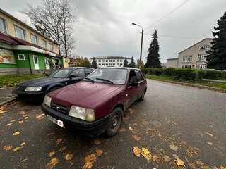 2002 Иж 2126 «Ода», красный, 60000 рублей, вид 1