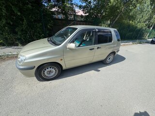 1997 Toyota Raum I, золотистый, 350000 рублей, вид 3