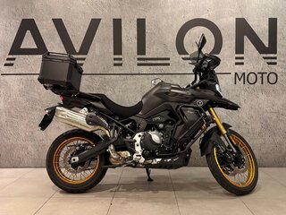 Voge 900DSX