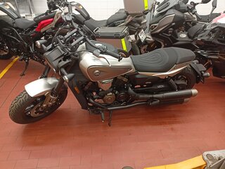 2024 QJMotor SRV 600 V, серый, 630000 рублей, вид 3