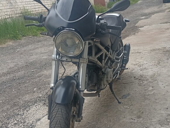 2004 Ducati Monster 400, чёрный, 310000 рублей
