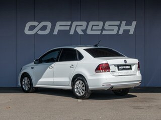2017 Volkswagen Polo V Рестайлинг, белый, 1200000 рублей, вид 2