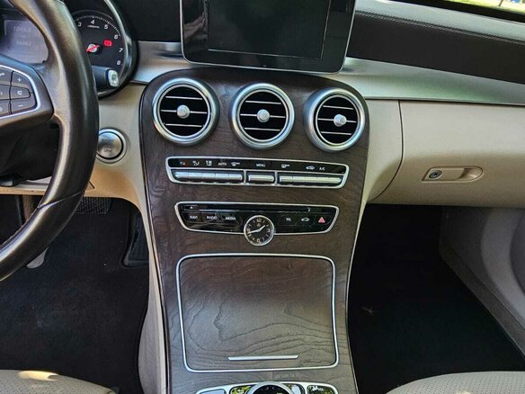 2016 Mercedes-Benz C-Класс 180 IV (W205), белый, 2630000 рублей - вид 11