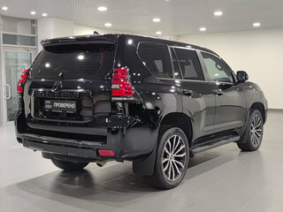 2021 Toyota Land Cruiser Prado 150 Series Рестайлинг 3, чёрный, 6750000 рублей, вид 5