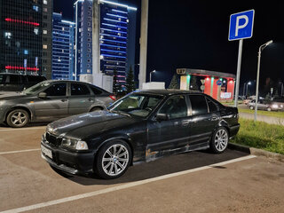 1997 BMW 3 серии 320i III (E36), чёрный, 259999 рублей, вид 1