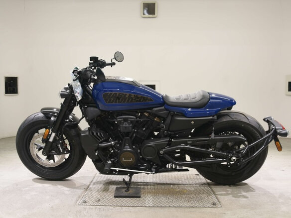 2025 Harley-Davidson Sportster S, синий, 1700000 рублей - вид 2