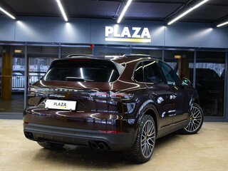 2020 Porsche Cayenne III, коричневый, 6399000 рублей, вид 4
